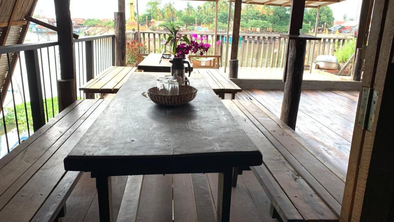 St 63 Home Stay & Tour Kampong Khleang Exterior photo