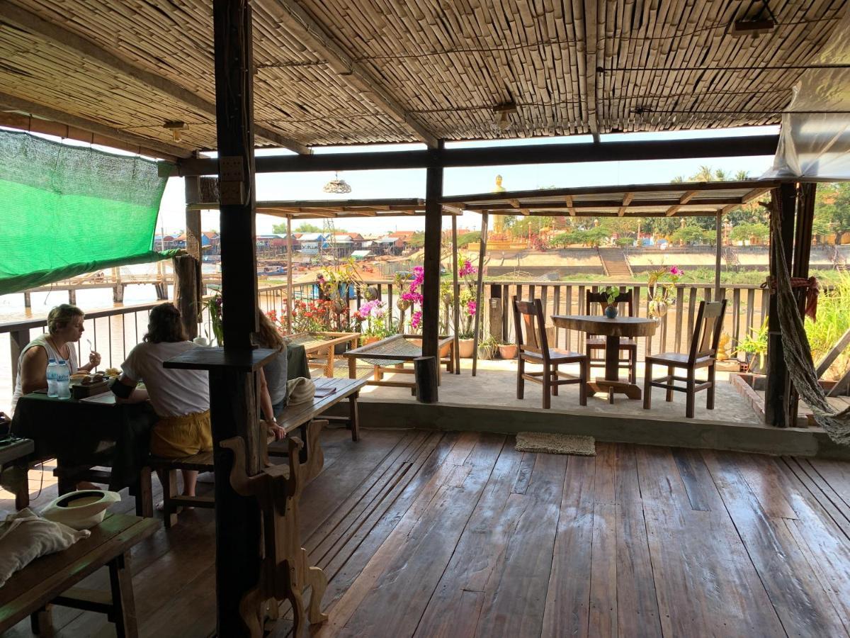 St 63 Home Stay & Tour Kampong Khleang Exterior photo