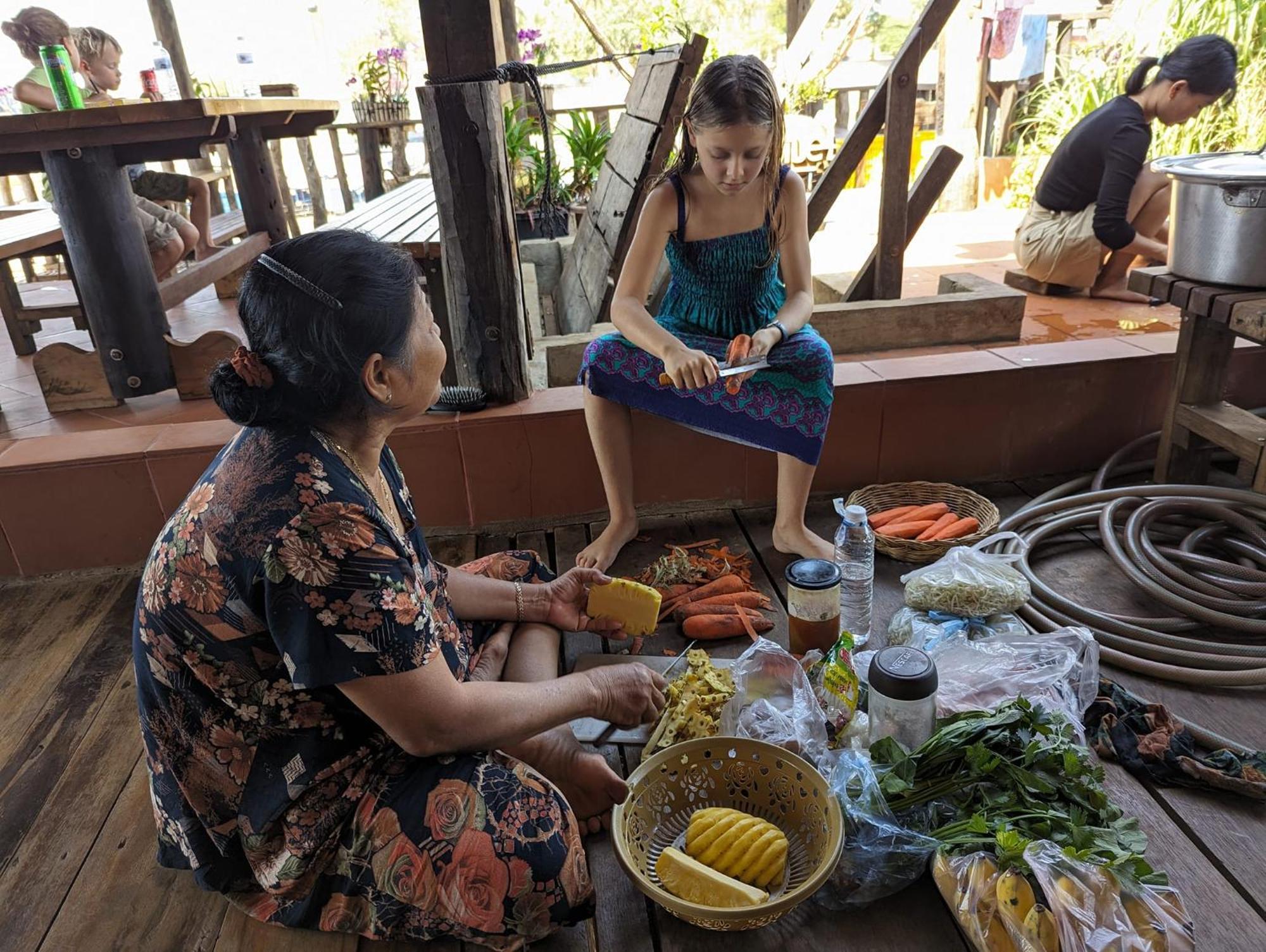 St 63 Home Stay & Tour Kampong Khleang Exterior photo